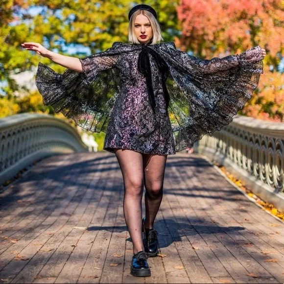 The Vampire’s Wife x H&M Lace Mini Dress - Picture 16 of 16